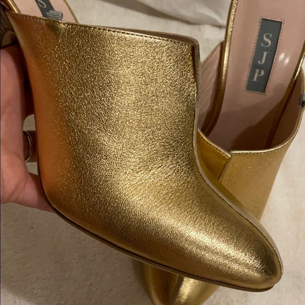 SJP by Sarah Jessica Parker Holiday Rosegold Rigby 39.5